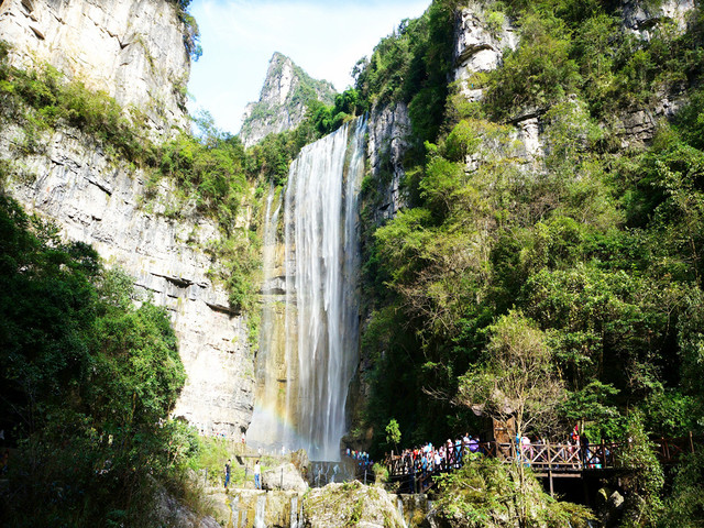 宜昌神農架旅游直通車