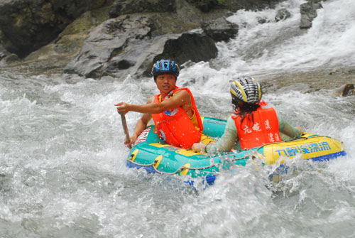 宜昌漂流線路報價 宜昌漂流線路報價