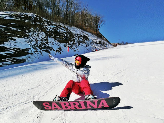 宜昌五峰國際滑雪場