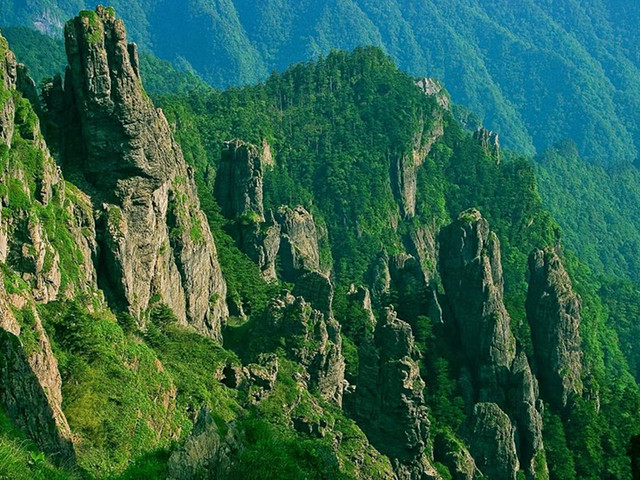 重慶到宜昌神農(nóng)架旅游線路