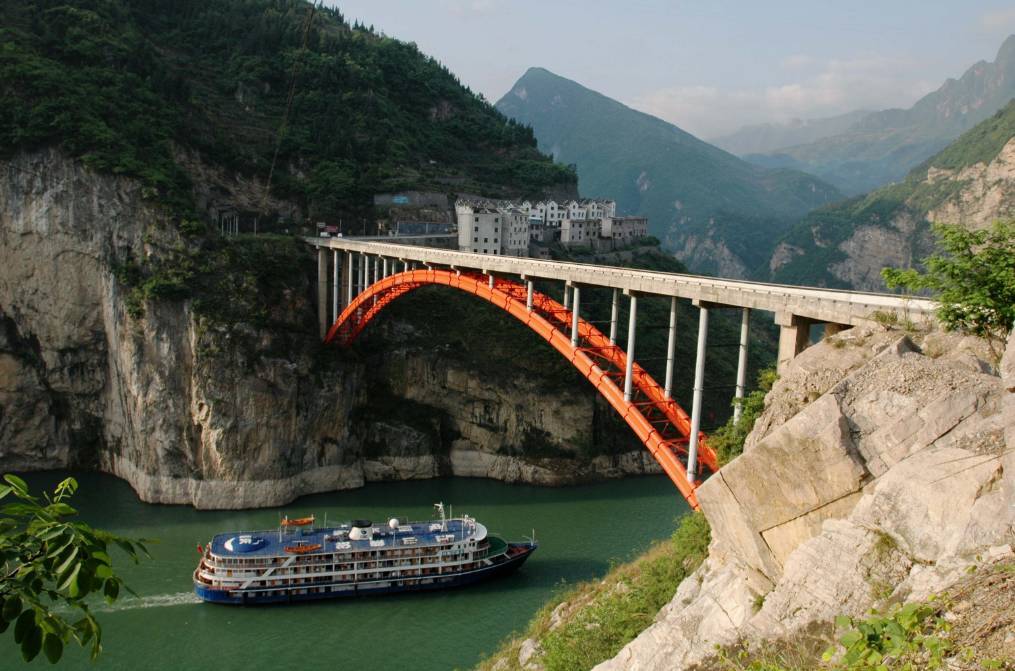 宜昌九畹溪漂流旅游集散中心