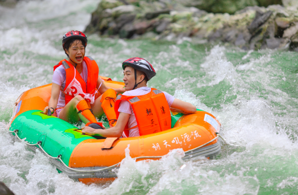 宜昌朝天吼漂流預(yù)定中心