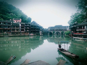 宜昌到鳳凰古城旅游線路