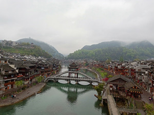 宜昌到鳳凰古城旅游線路