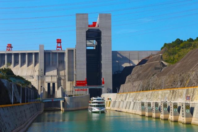 三峽升船機(jī)旅游預(yù)定